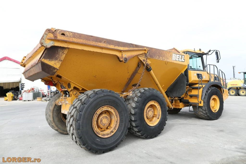 Bell B 30 E - Сочленённый самосвал: фото 3 Bell B 30 E - Сочленённый самосвал: фото 3