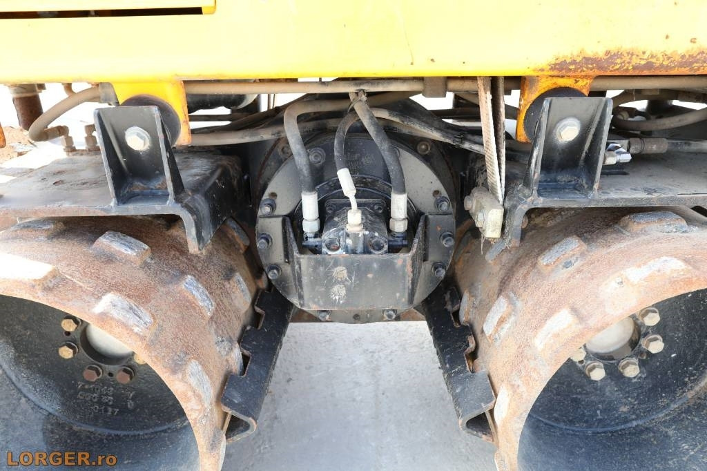 Дорожный каток JCB VM 1500: фото 9