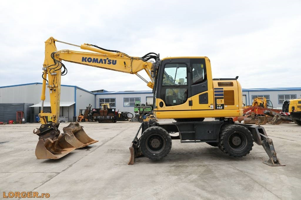 Komatsu PW 148-10 - Колёсный экскаватор: фото 1 Komatsu PW 148-10 - Колёсный экскаватор: фото 1