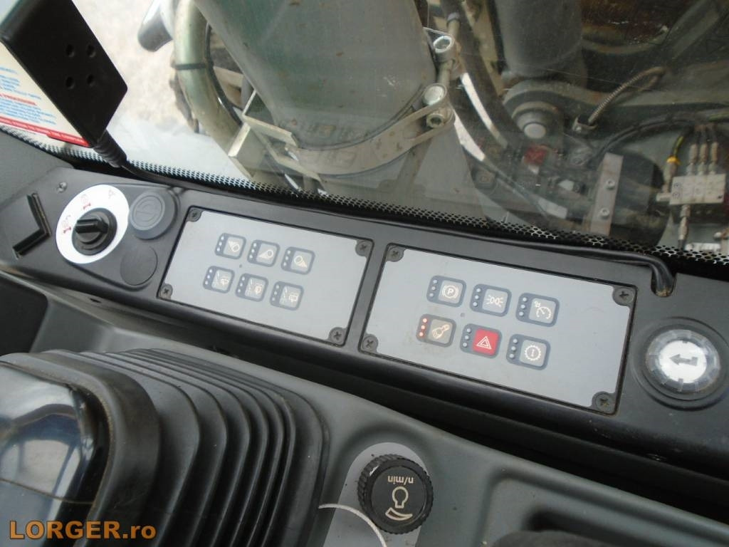 Колёсный экскаватор Liebherr A 914: фото 11