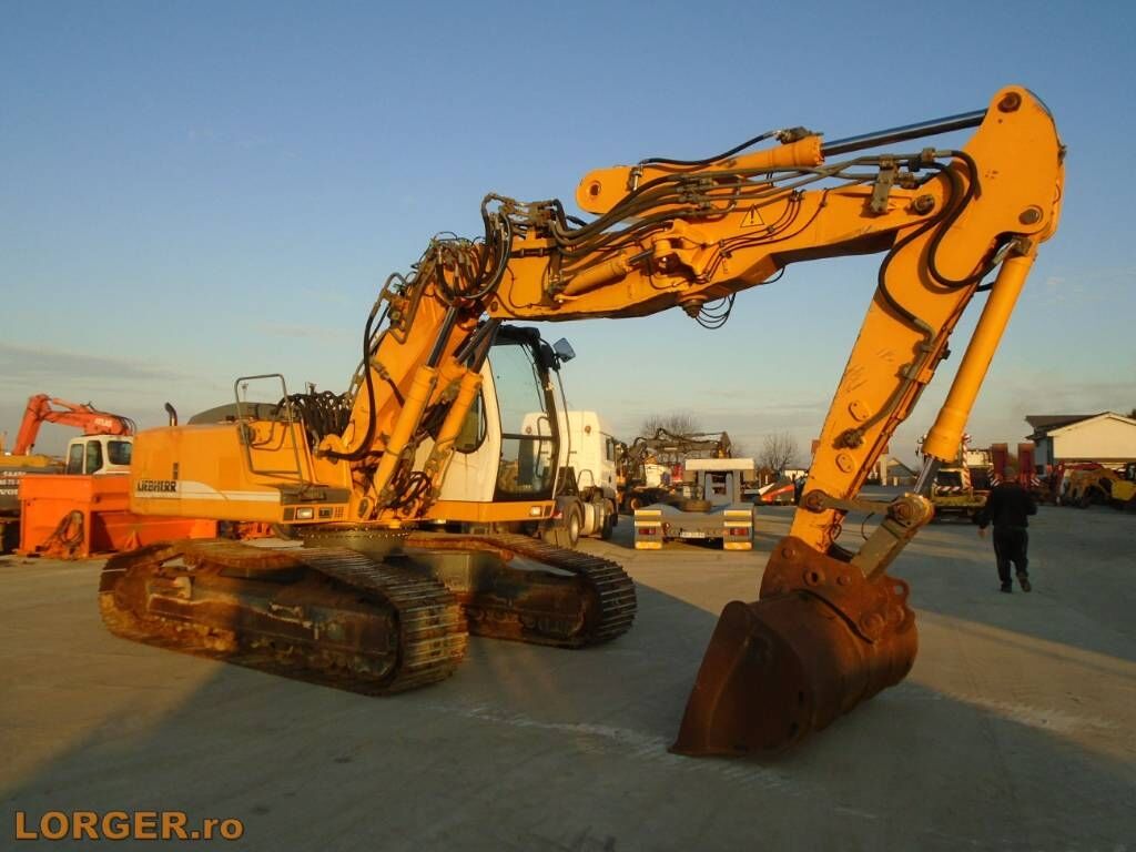 Liebherr R904C HDSL - Гусеничный экскаватор: фото 4 Liebherr R904C HDSL - Гусеничный экскаватор: фото 4