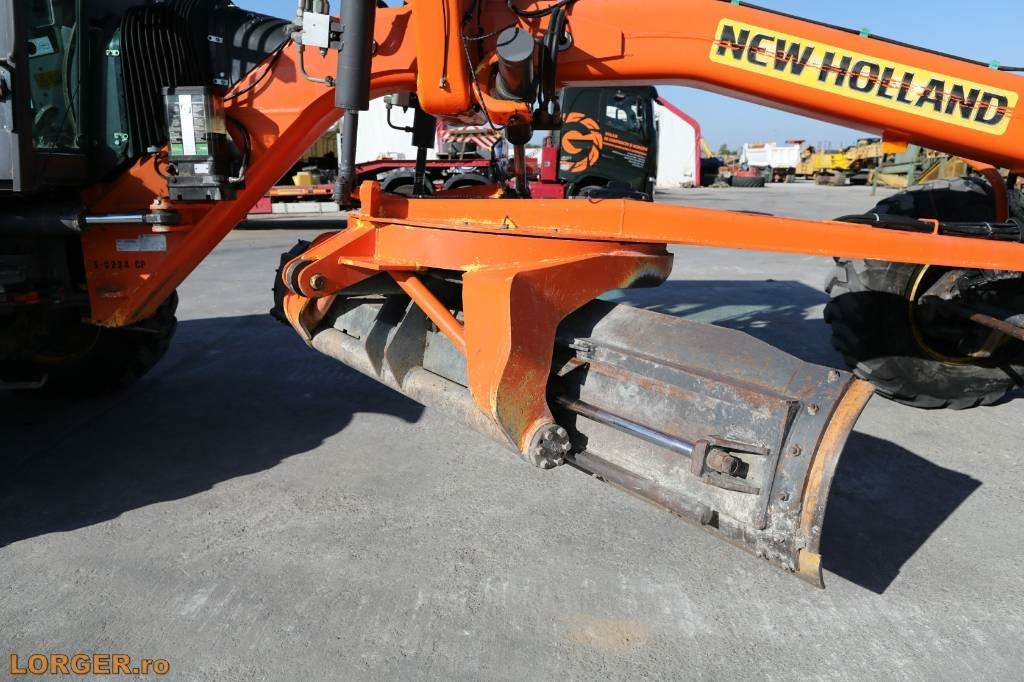 Грейдер New Holland F 156.6 A with 3D GPS System: фото 16