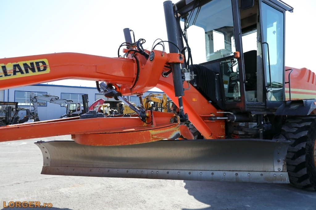 Грейдер New Holland F 156.6 A with 3D GPS System: фото 15