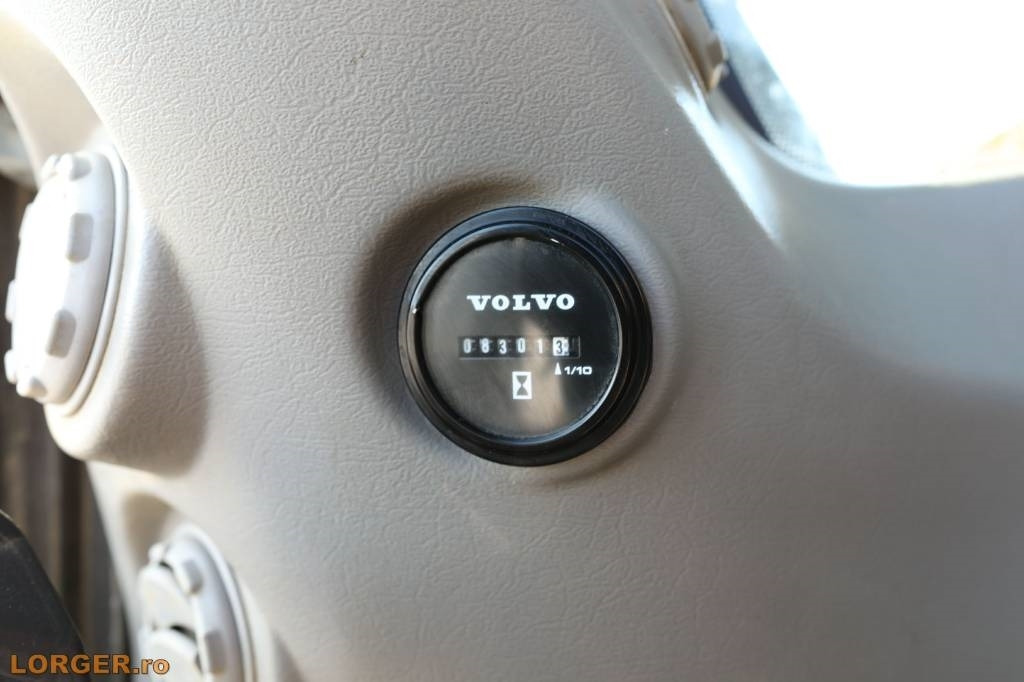 Гусеничный экскаватор Volvo EC 300 EL: фото 19 Гусеничный экскаватор Volvo EC 300 EL: фото 19