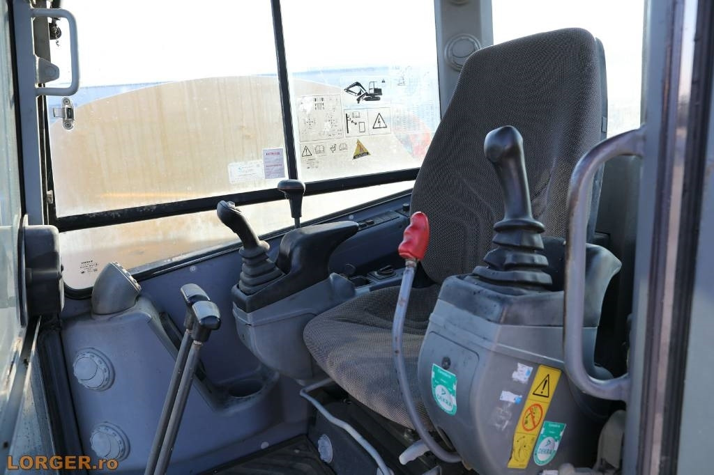 Мини-экскаватор Volvo ECR 88 PLUS: фото 13