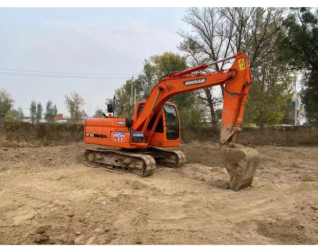 2020 Doosan DX120 - Гусеничный экскаватор: фото 2 2020 Doosan DX120 - Гусеничный экскаватор: фото 2