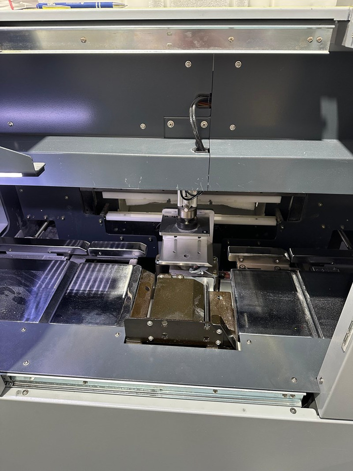 Horizon HT-30 - Бумагорезательная машина: фото 2 Horizon HT-30 - Бумагорезательная машина: фото 2