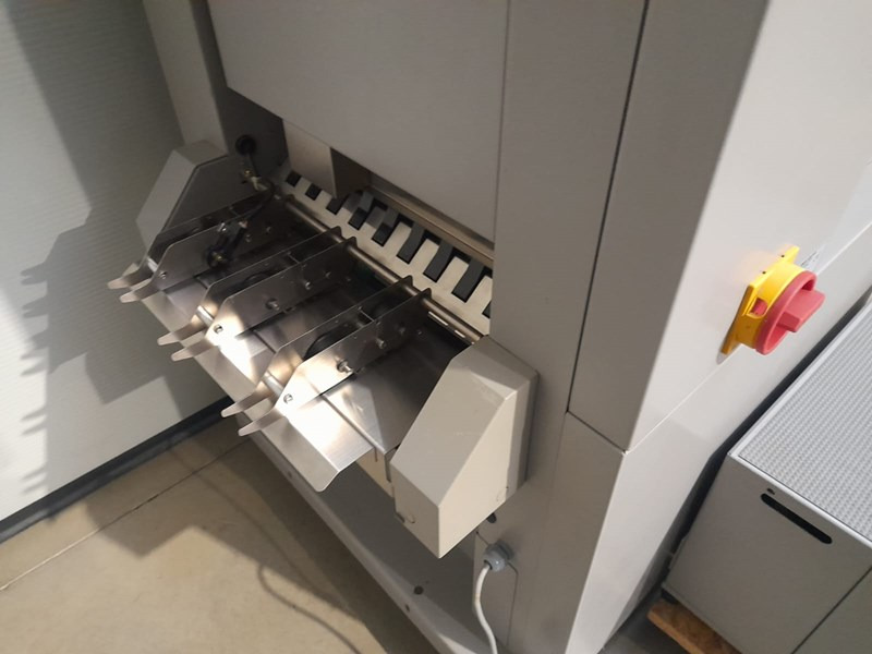 Horizon VAC-60Hm | 2006 - Печатное оборудование: фото 3 Horizon VAC-60Hm | 2006 - Печатное оборудование: фото 3