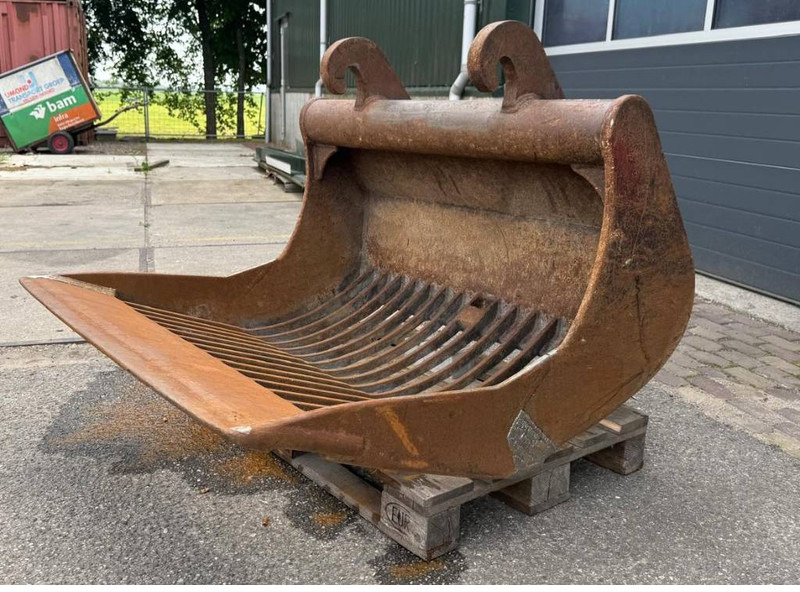 Verachtert Skeleton/ screening bucket/ puinriek/ sieblöffel - Ковш для Строительной техники: фото 1 Verachtert Skeleton/ screening bucket/ puinriek/ sieblöffel - Ковш для Строительной техники: фото 1