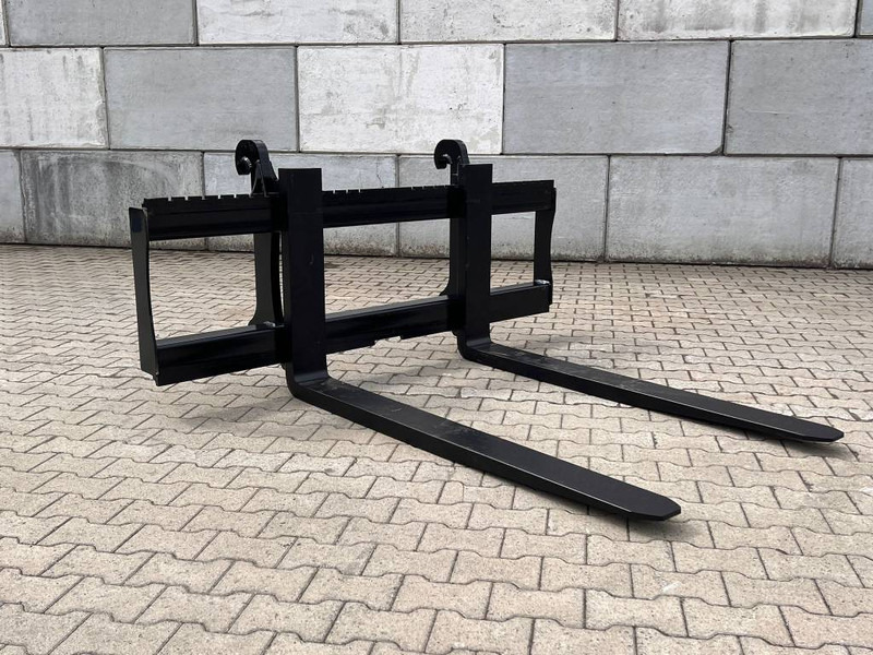 Volvo Palletforks 8 tons - Вилы для Строительной техники: фото 1 Volvo Palletforks 8 tons - Вилы для Строительной техники: фото 1