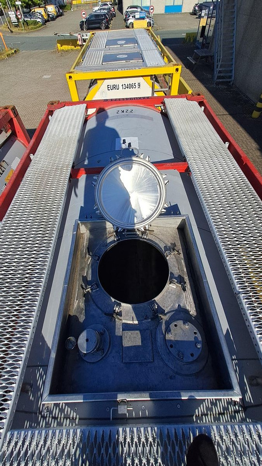 24.000 Liter V4A Vollrahmen 2 xLaufsteg - Полуприцеп-цистерна: фото 4 24.000 Liter V4A Vollrahmen 2 xLaufsteg - Полуприцеп-цистерна: фото 4