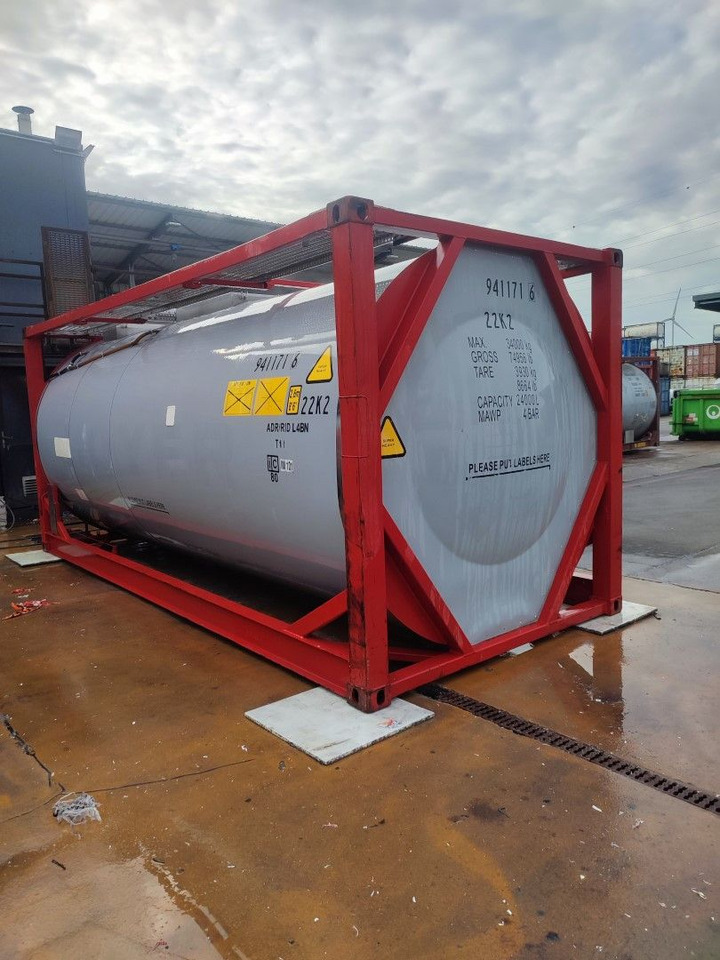 24.000 Liter V4A Vollrahmen 2 xLaufsteg - Полуприцеп-цистерна: фото 1 24.000 Liter V4A Vollrahmen 2 xLaufsteg - Полуприцеп-цистерна: фото 1