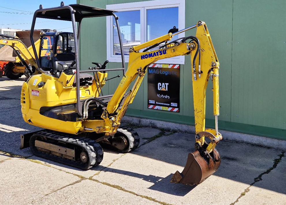 KOMATSU PC12R-8 - Мини-экскаватор: фото 3 KOMATSU PC12R-8 - Мини-экскаватор: фото 3