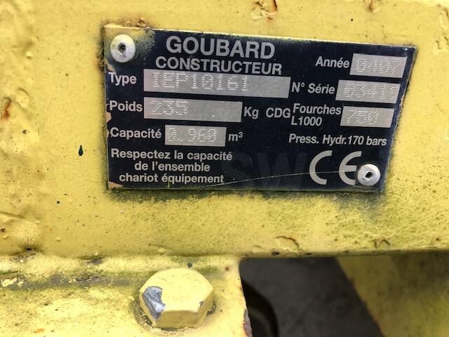 DIVERS ACCESSOIRES BTP GODET BENNE GODET PELLE /CAISSONS /ROUES /DIVERS - Строительное оборудование: фото 3 DIVERS ACCESSOIRES BTP GODET BENNE GODET PELLE /CAISSONS /ROUES /DIVERS - Строительное оборудование: фото 3