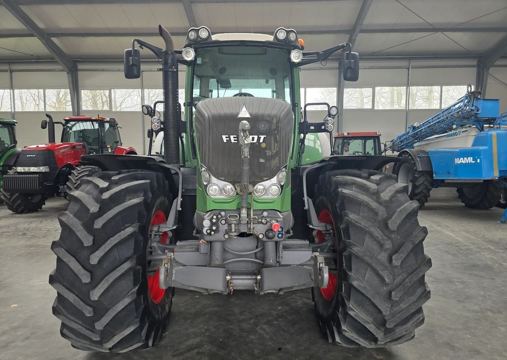 Fendt 826 SCR ProfiPlus - Трактор: фото 5 Fendt 826 SCR ProfiPlus - Трактор: фото 5
