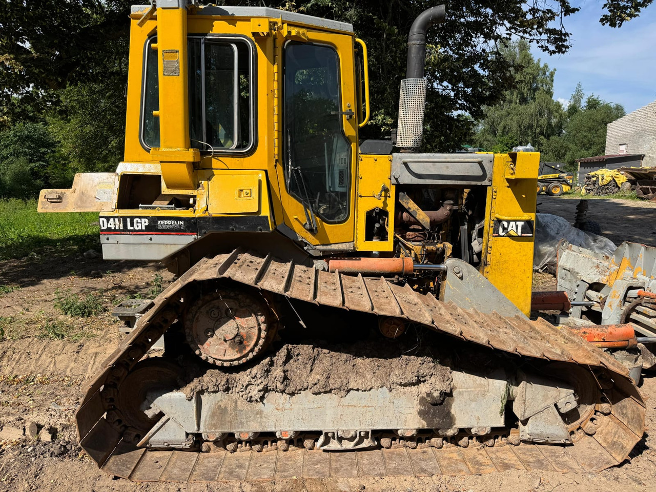 CATERPILLAR D4H LGP - Бульдозер: фото 1 CATERPILLAR D4H LGP - Бульдозер: фото 1