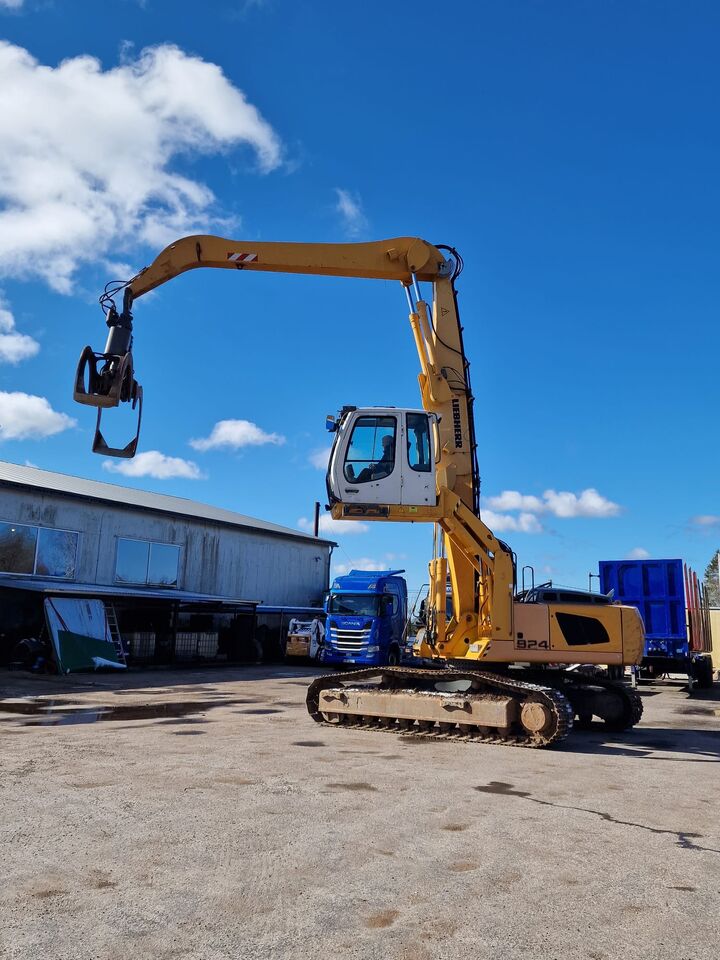 LIEBHERR R924C EW - Гусеничный экскаватор: фото 2 LIEBHERR R924C EW - Гусеничный экскаватор: фото 2