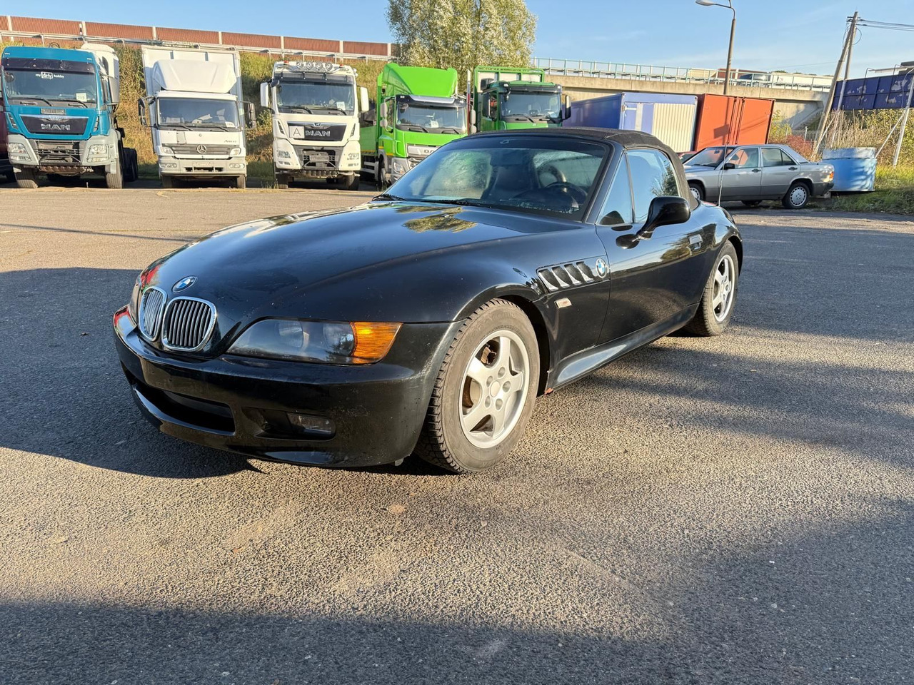 BMW Z3 1.9 - Легковой автомобиль: фото 3 BMW Z3 1.9 - Легковой автомобиль: фото 3