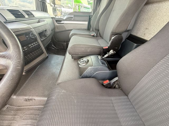 Грузовик бортовой/ Платформа MAN TGL 8.180: фото 11 Грузовик бортовой/ Платформа MAN TGL 8.180: фото 11