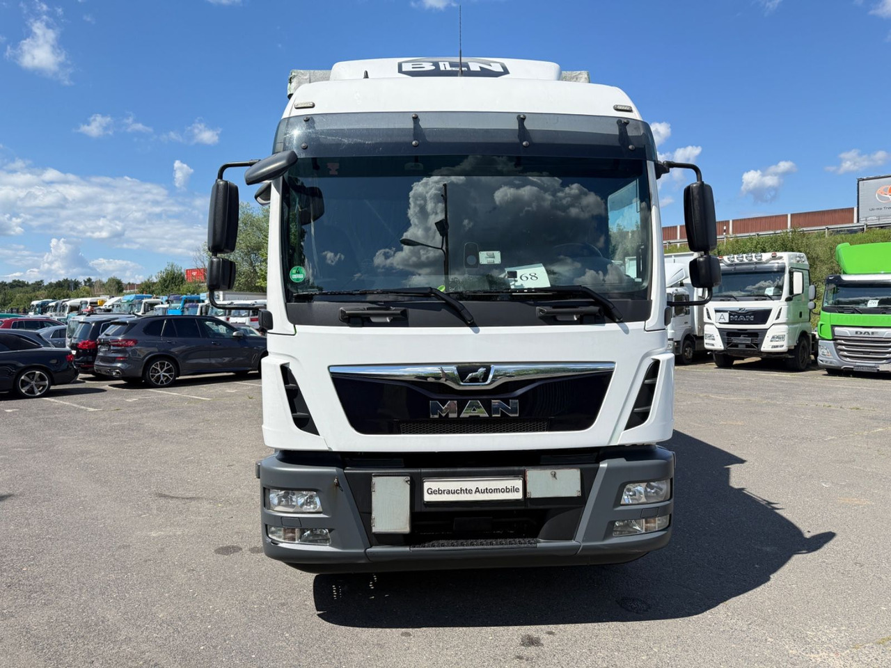 MAN TGM 15.290 - Тентованный грузовик: фото 1 MAN TGM 15.290 - Тентованный грузовик: фото 1