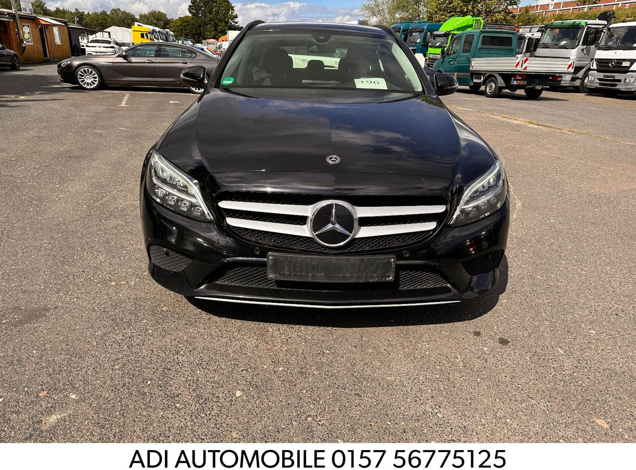 Mercedes-Benz C Klasse T-Modell C 200 d T - Легковой автомобиль: фото 1 Mercedes-Benz C Klasse T-Modell C 200 d T - Легковой автомобиль: фото 1