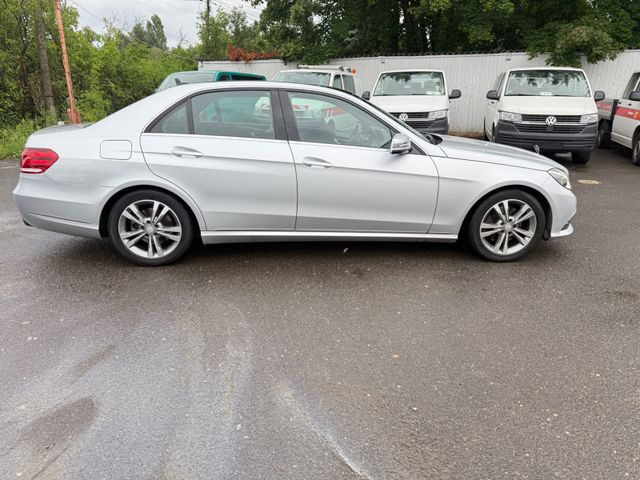 Mercedes-Benz E 300 E -Klasse Lim. E 300 BlueTec - Седан: фото 5 Mercedes-Benz E 300 E -Klasse Lim. E 300 BlueTec - Седан: фото 5