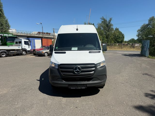 Mercedes-Benz Sprinter 316 CDI RWD - Цельнометаллический фургон: фото 1 Mercedes-Benz Sprinter 316 CDI RWD - Цельнометаллический фургон: фото 1