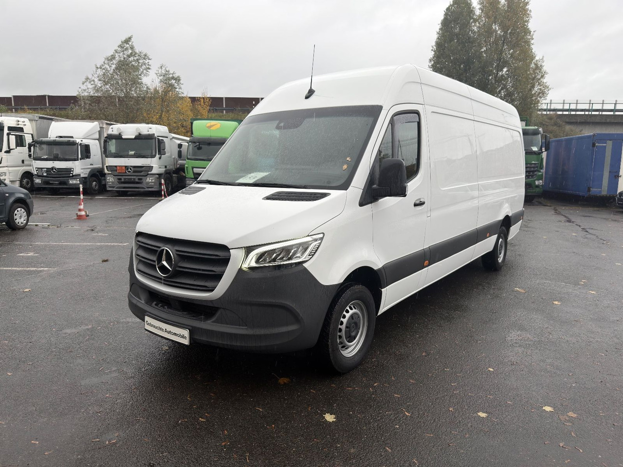 Mercedes-Benz Sprinter 317 CDI - Цельнометаллический фургон: фото 3 Mercedes-Benz Sprinter 317 CDI - Цельнометаллический фургон: фото 3