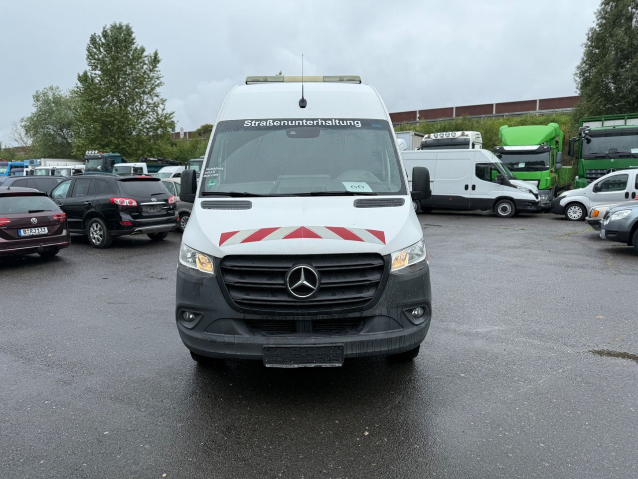 Mercedes-Benz Sprinter Kasten 516 CDI RWD - Цельнометаллический фургон: фото 1 Mercedes-Benz Sprinter Kasten 516 CDI RWD - Цельнометаллический фургон: фото 1