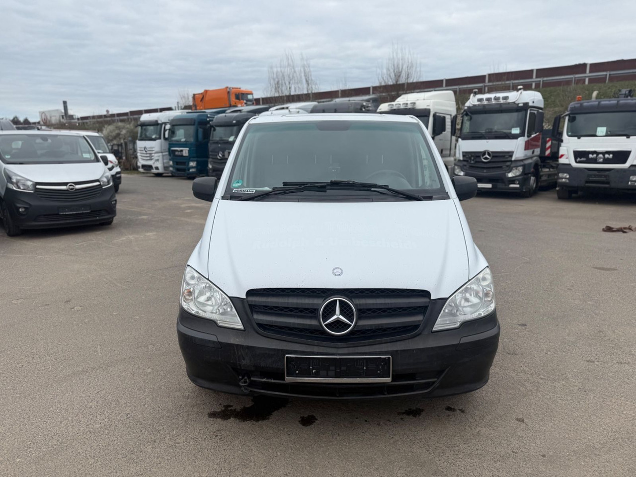 Mercedes-Benz Vito Kasten 116 CDI extralang defekt !! - Пассажирский фургон: фото 1 Mercedes-Benz Vito Kasten 116 CDI extralang defekt !! - Пассажирский фургон: фото 1