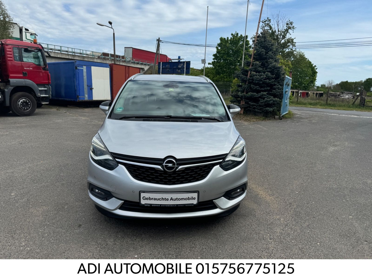 Opel Zafira Tourer - Пассажирский фургон: фото 1 Opel Zafira Tourer - Пассажирский фургон: фото 1