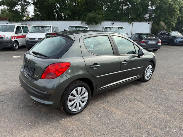 Peugeot 207 Sport Automatik - Седан: фото 4 Peugeot 207 Sport Automatik - Седан: фото 4