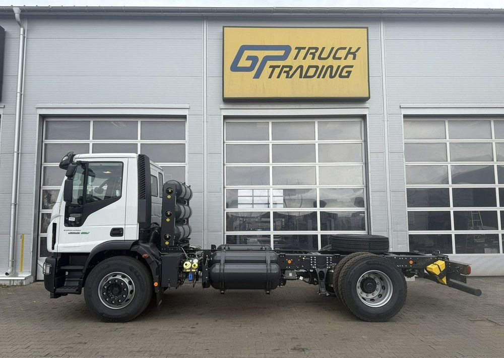 Iveco EuroCargo CNG - Грузовик-шасси: фото 2 Iveco EuroCargo CNG - Грузовик-шасси: фото 2