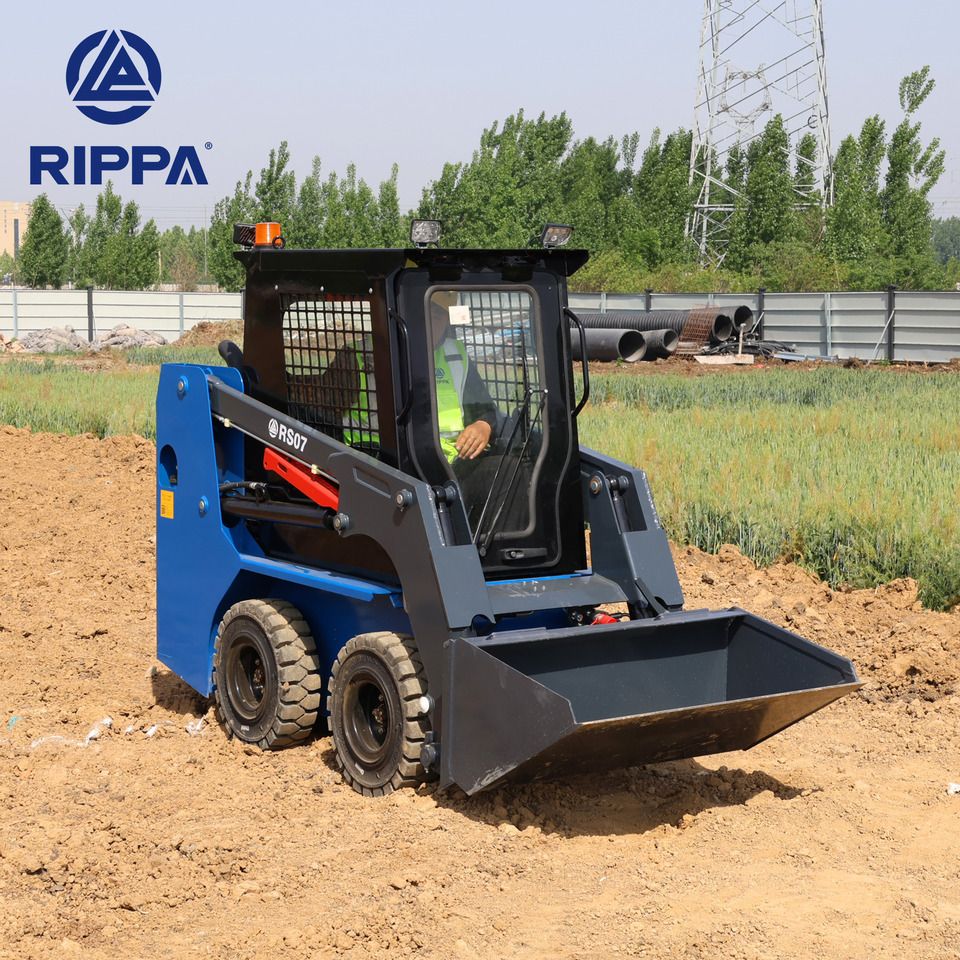 Rippa 18HP Compact Track Loader Kubota Engine - Мини-погрузчик с бортовым поворотом: фото 1 Rippa 18HP Compact Track Loader Kubota Engine - Мини-погрузчик с бортовым поворотом: фото 1