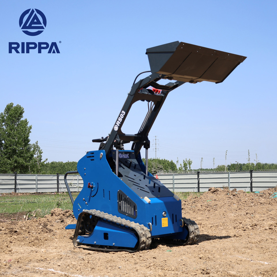 Rippa RS03 skid steer loader B&S engine EPA Germany Stock - Мини-погрузчик с бортовым поворотом: фото 4 Rippa RS03 skid steer loader B&S engine EPA Germany Stock - Мини-погрузчик с бортовым поворотом: фото 4