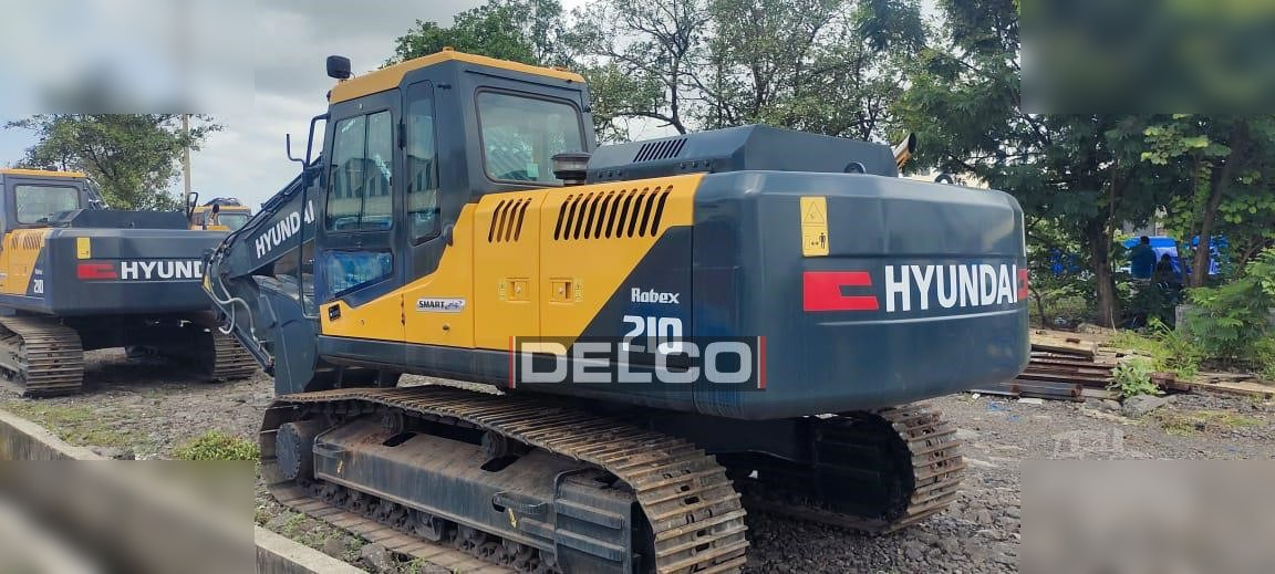 HYUNDAI ROBEX 210 - Гусеничный экскаватор: фото 3 HYUNDAI ROBEX 210 - Гусеничный экскаватор: фото 3