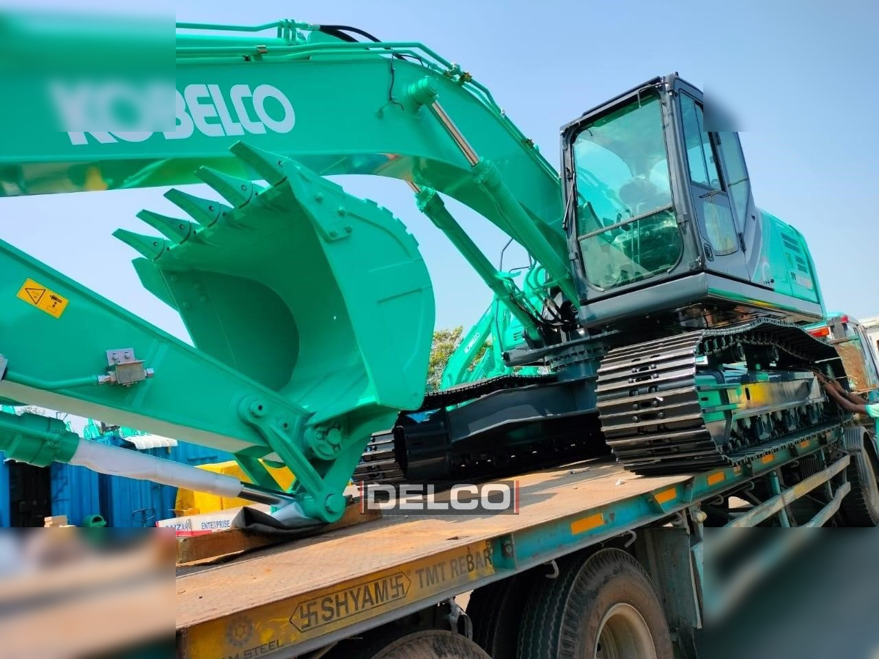 KOBELCO SK220 - Гусеничный экскаватор: фото 3 KOBELCO SK220 - Гусеничный экскаватор: фото 3