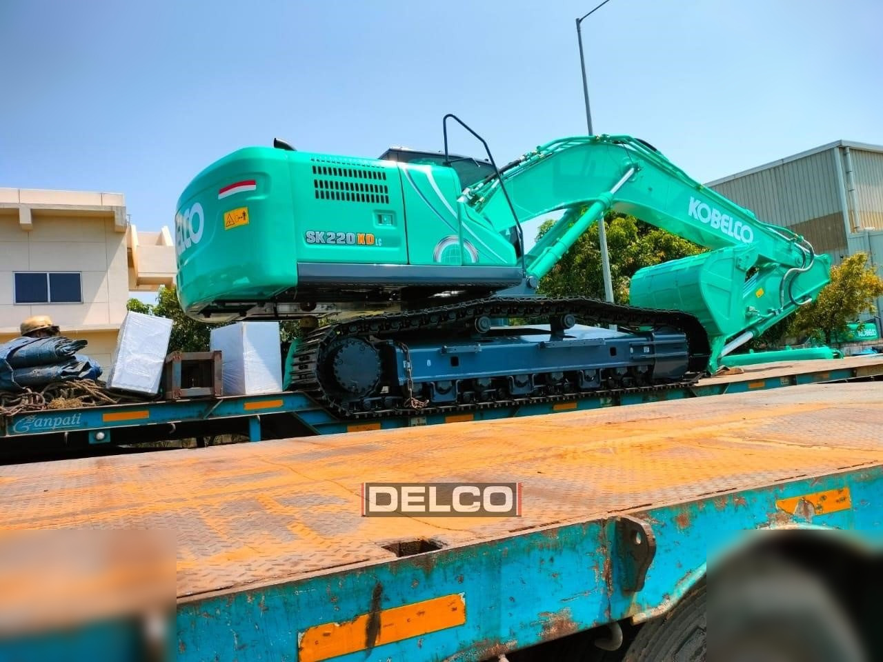 Новый Гусеничный экскаватор KOBELCO SK220: фото 9
