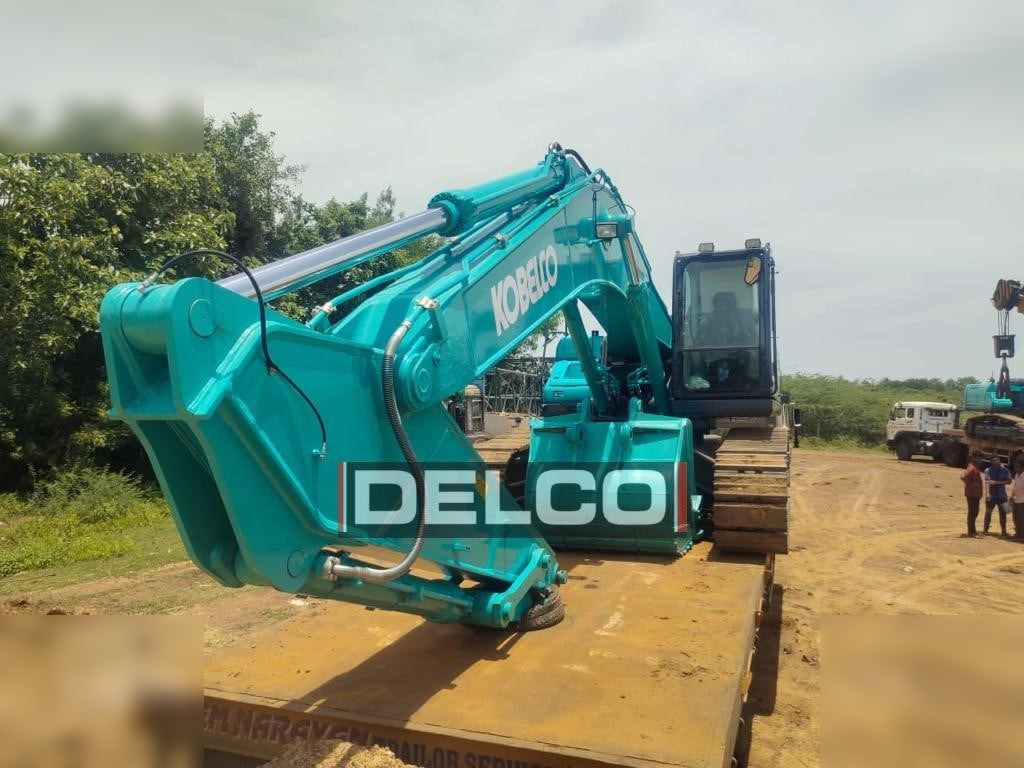 KOBELCO SK380XD LC-10 - Гусеничный экскаватор: фото 1 KOBELCO SK380XD LC-10 - Гусеничный экскаватор: фото 1