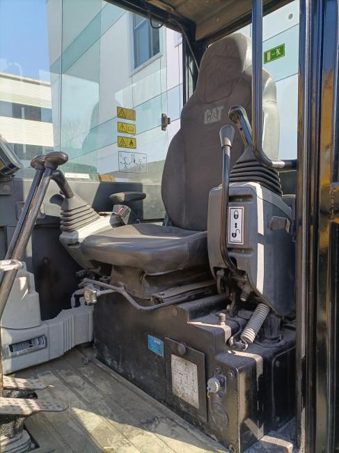 CAT 306E - Мини-экскаватор: фото 5 CAT 306E - Мини-экскаватор: фото 5