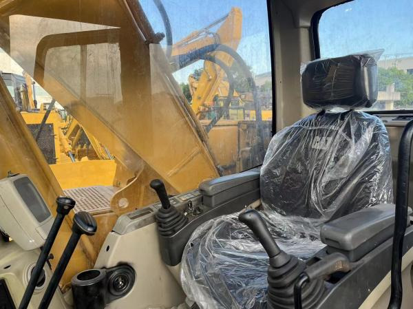 CAT 320CL - Гусеничный экскаватор: фото 2 CAT 320CL - Гусеничный экскаватор: фото 2