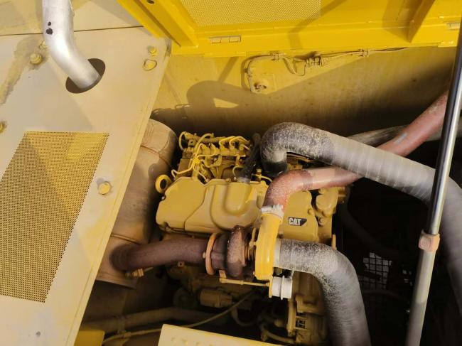 CAT 320GC - Гусеничный экскаватор: фото 3 CAT 320GC - Гусеничный экскаватор: фото 3