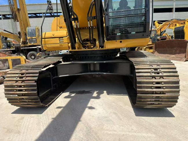 CAT 336D - Гусеничный экскаватор: фото 4 CAT 336D - Гусеничный экскаватор: фото 4