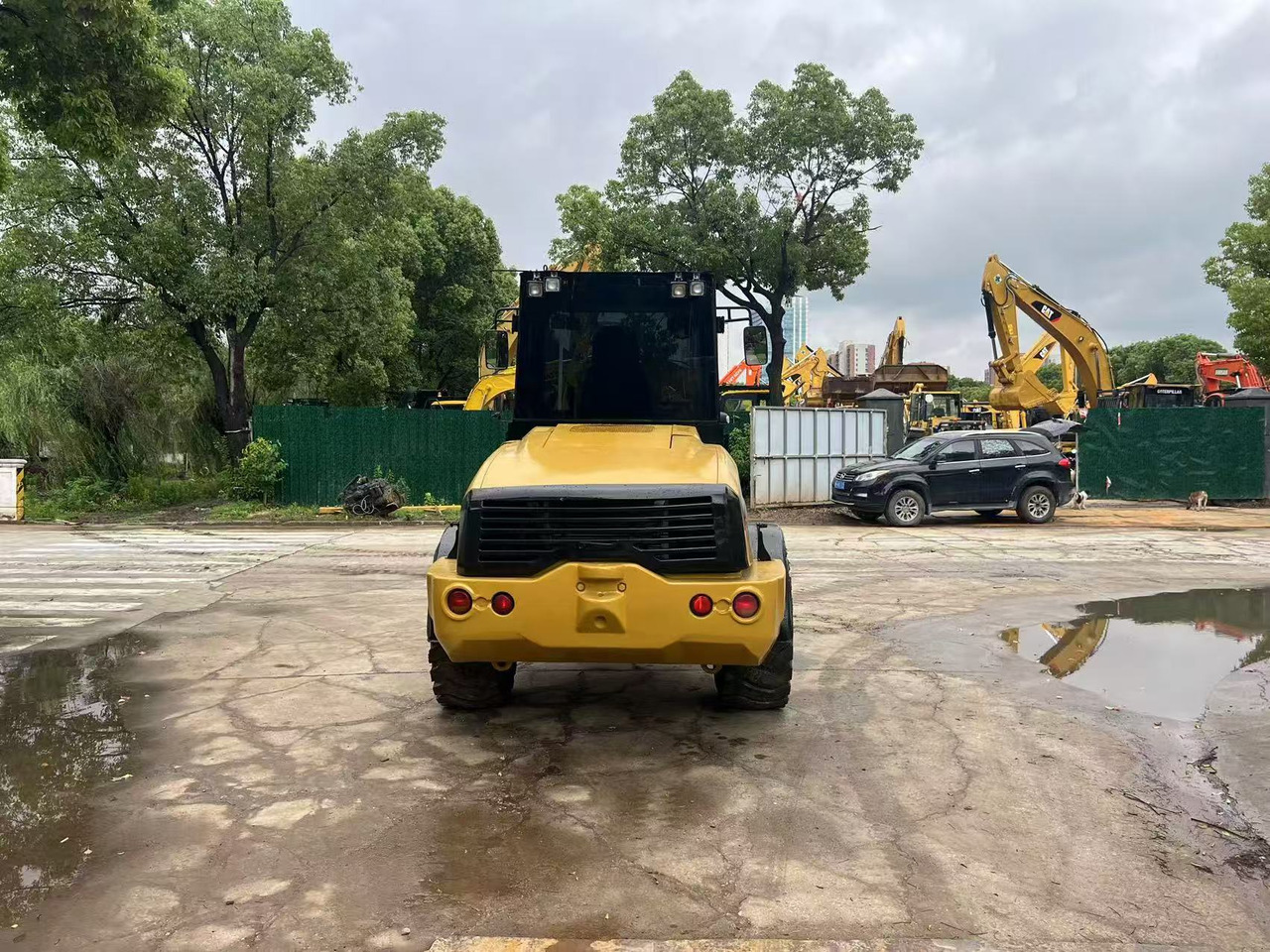 CAT 910M - Колёсный погрузчик: фото 4 CAT 910M - Колёсный погрузчик: фото 4