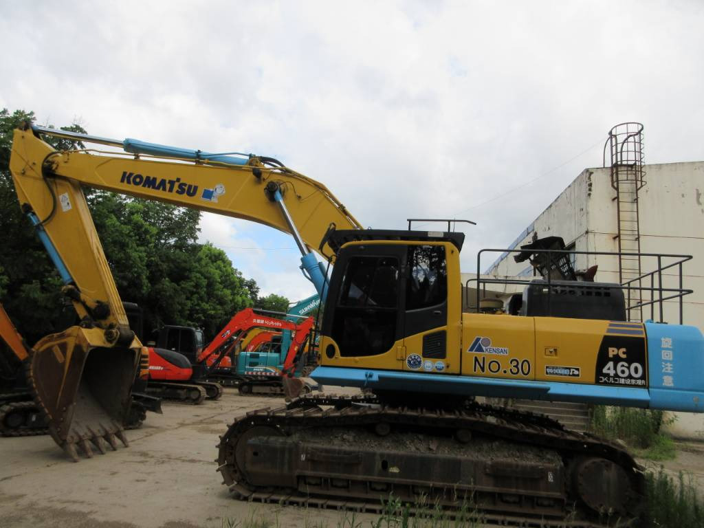 Komatsu PC460 - Гусеничный экскаватор: фото 1 Komatsu PC460 - Гусеничный экскаватор: фото 1