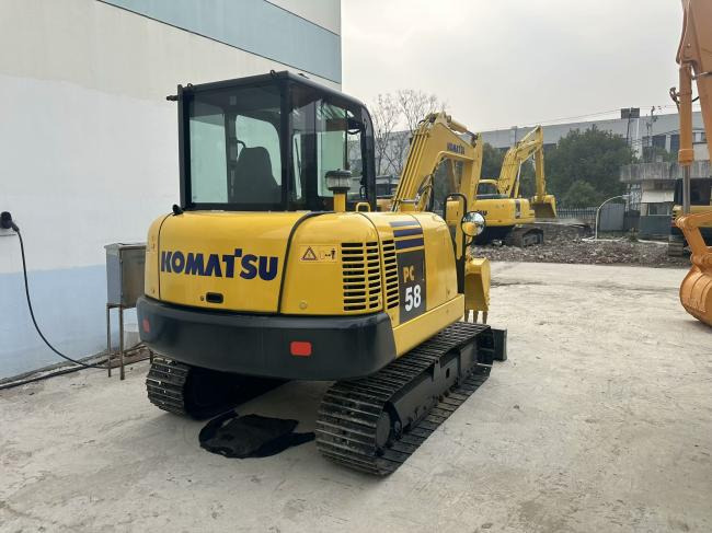Komatsu PC56 - Мини-экскаватор: фото 5 Komatsu PC56 - Мини-экскаватор: фото 5