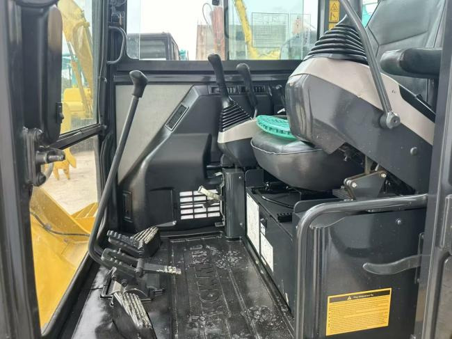 Komatsu PC56 - Мини-экскаватор: фото 2 Komatsu PC56 - Мини-экскаватор: фото 2