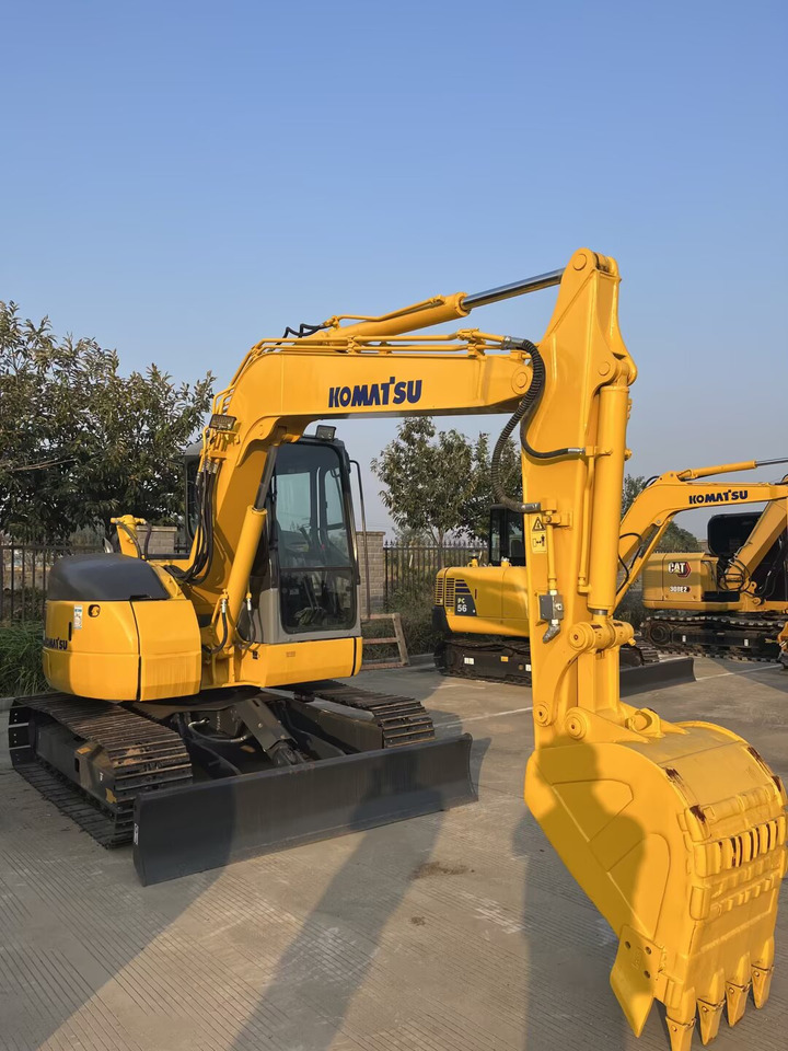 Komatsu PC78 - Мини-экскаватор: фото 1 Komatsu PC78 - Мини-экскаватор: фото 1