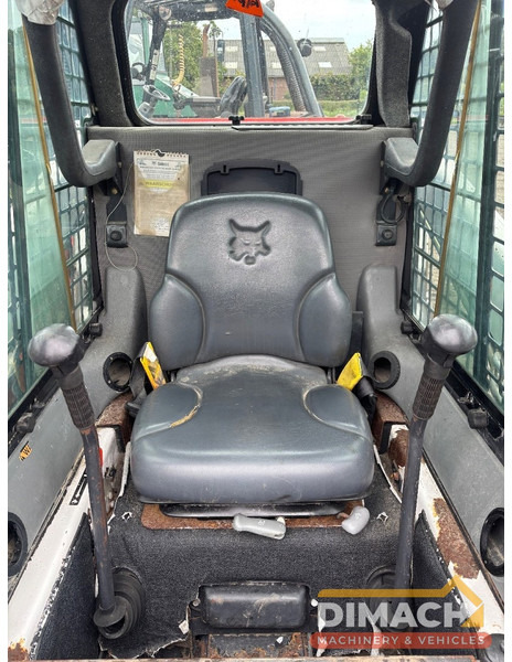 Bobcat S130 - Мини-погрузчик с бортовым поворотом: фото 5 Bobcat S130 - Мини-погрузчик с бортовым поворотом: фото 5