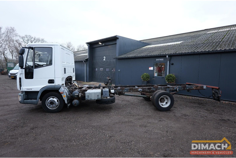 Iveco ML75E16 Eurocargo - Euro 5 - 4x2 - chassis 600 cm lang - lage km - Грузовик-шасси: фото 3 Iveco ML75E16 Eurocargo - Euro 5 - 4x2 - chassis 600 cm lang - lage km - Грузовик-шасси: фото 3